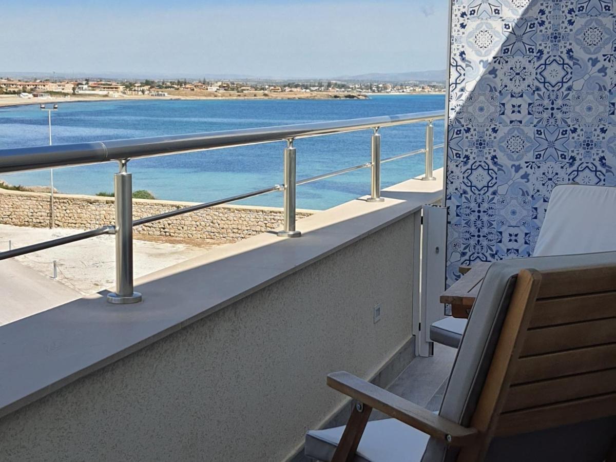 Апартаменты Amareilmare2 Марцамеми Экстерьер фото
